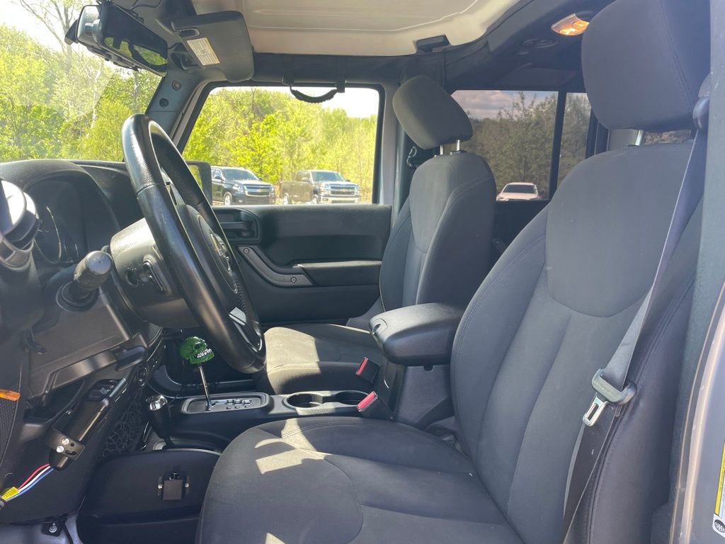 Used 2017 Jeep Wrangler Unlimited Sport w/ Quick Order Package 24S image 2