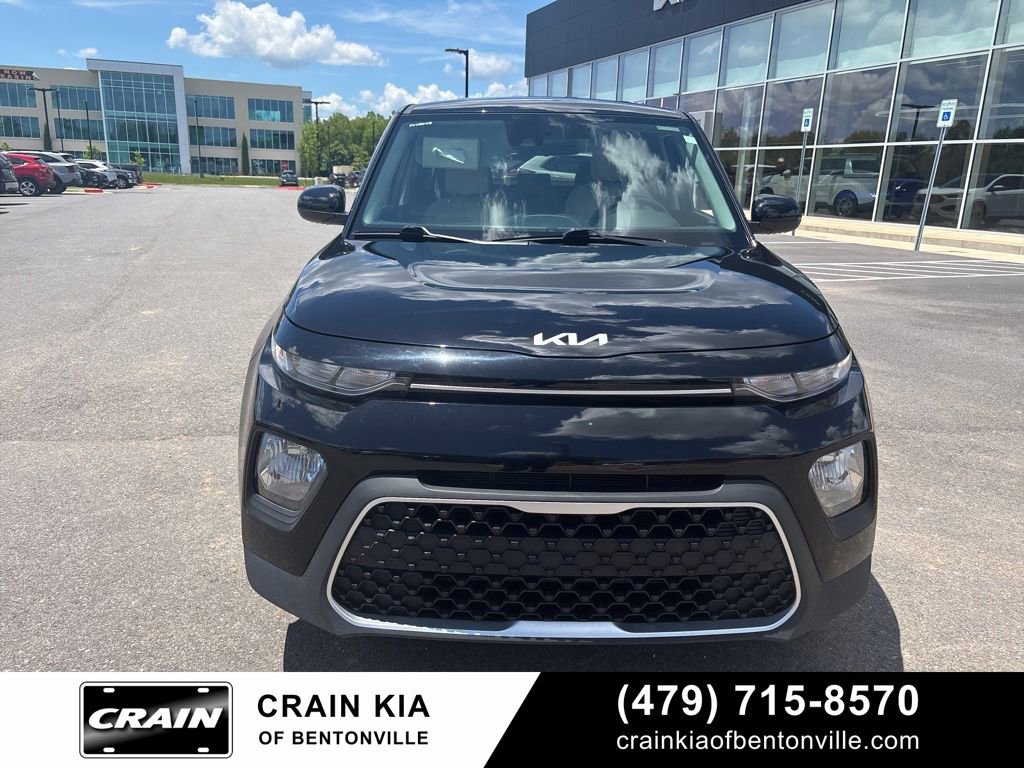 Certified 2022 Kia Soul LX w/ Technology Package FWD image 6