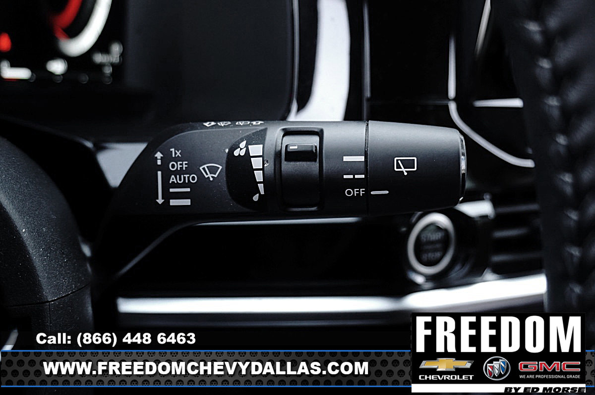 Used 2024 Nissan Pathfinder Platinum w/ Cargo Package image 28