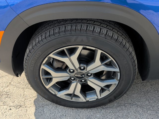 Used 2023 Kia Seltos EX AWD/4WD image 41