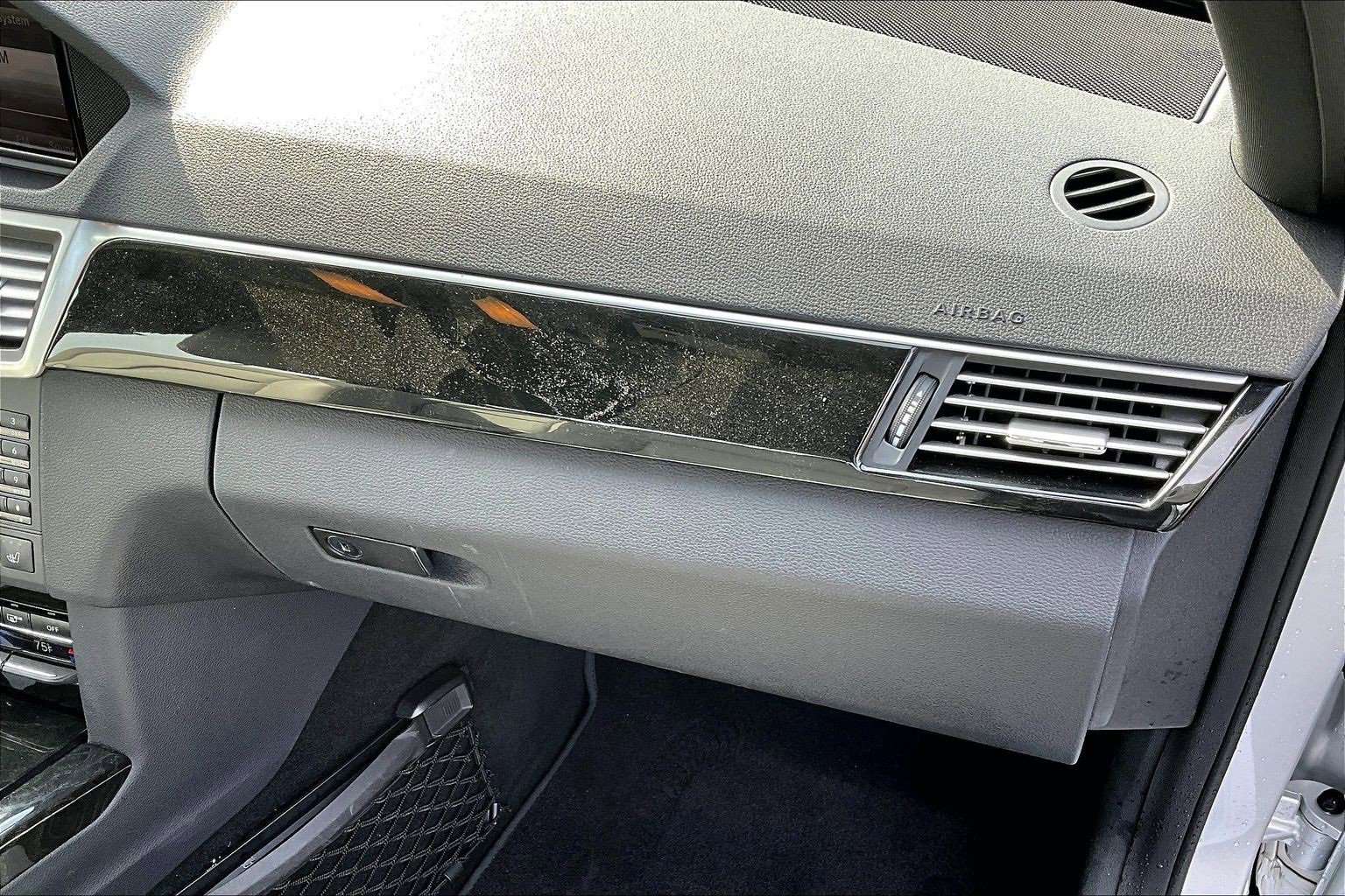 Used 2013 Mercedes-Benz E 350 E 350 image 26