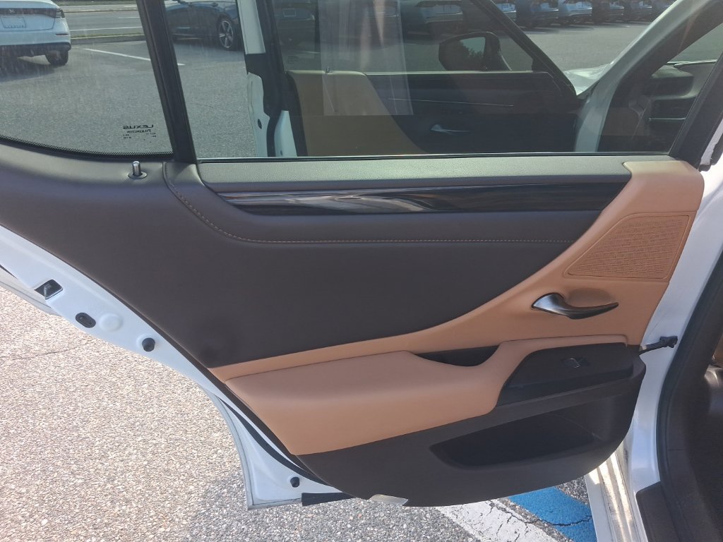 Used 2021 Lexus ES 350 w/ Premium Package FWD image 26