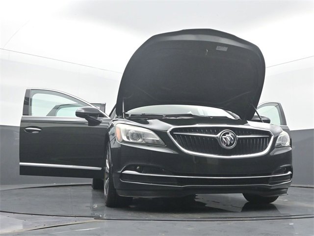 Used 2017 Buick LaCrosse Preferred image 29