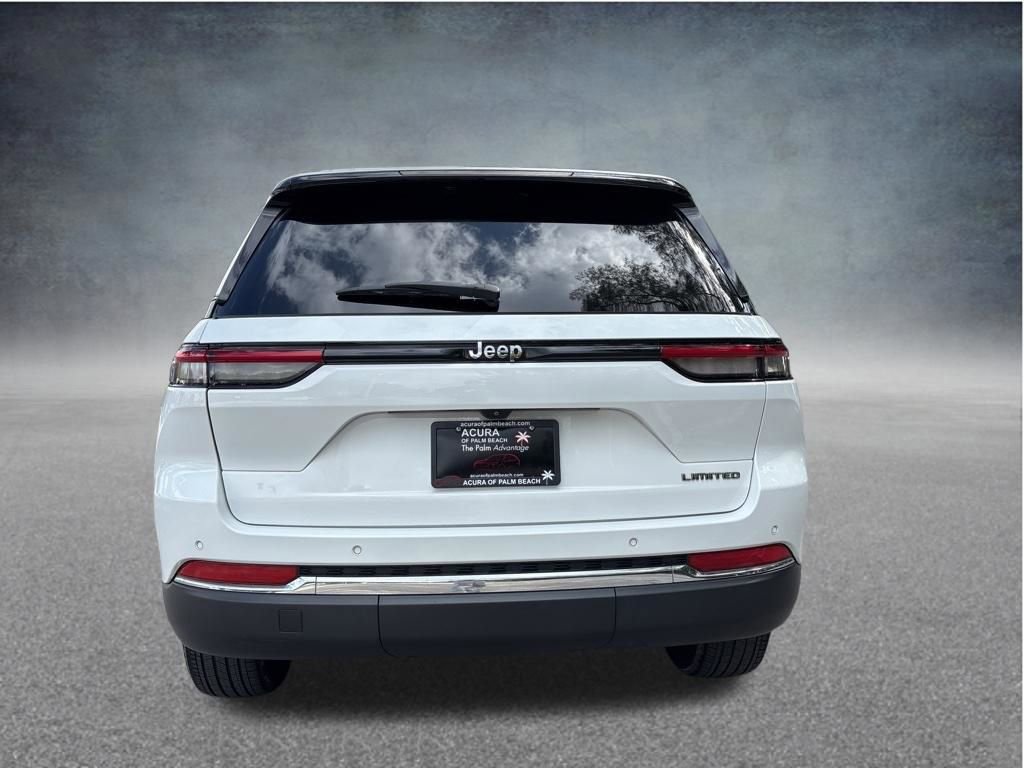 Used 2023 Jeep Grand Cherokee Limited RWD image 6