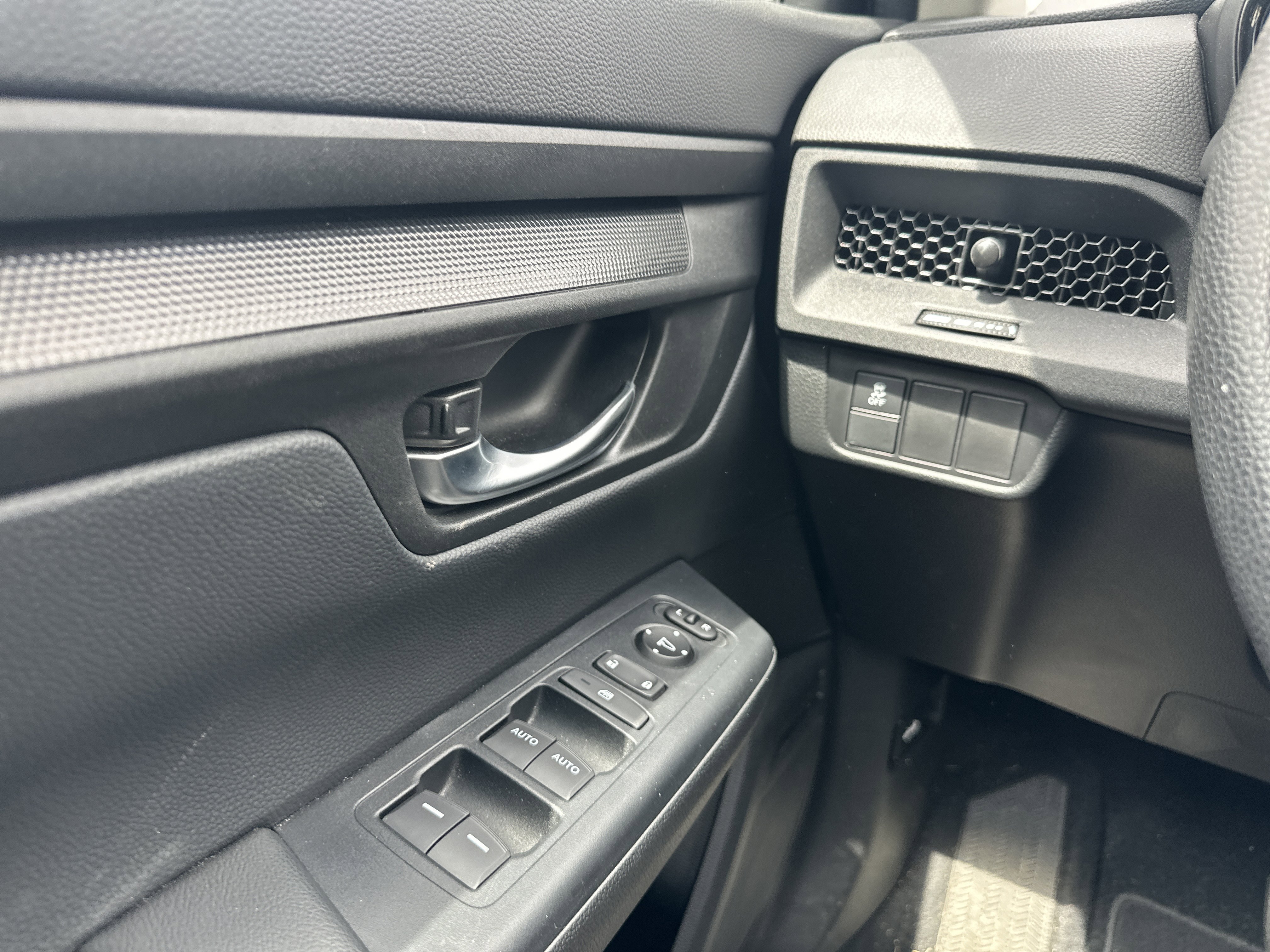 Certified 2024 Honda CR-V EX image 26