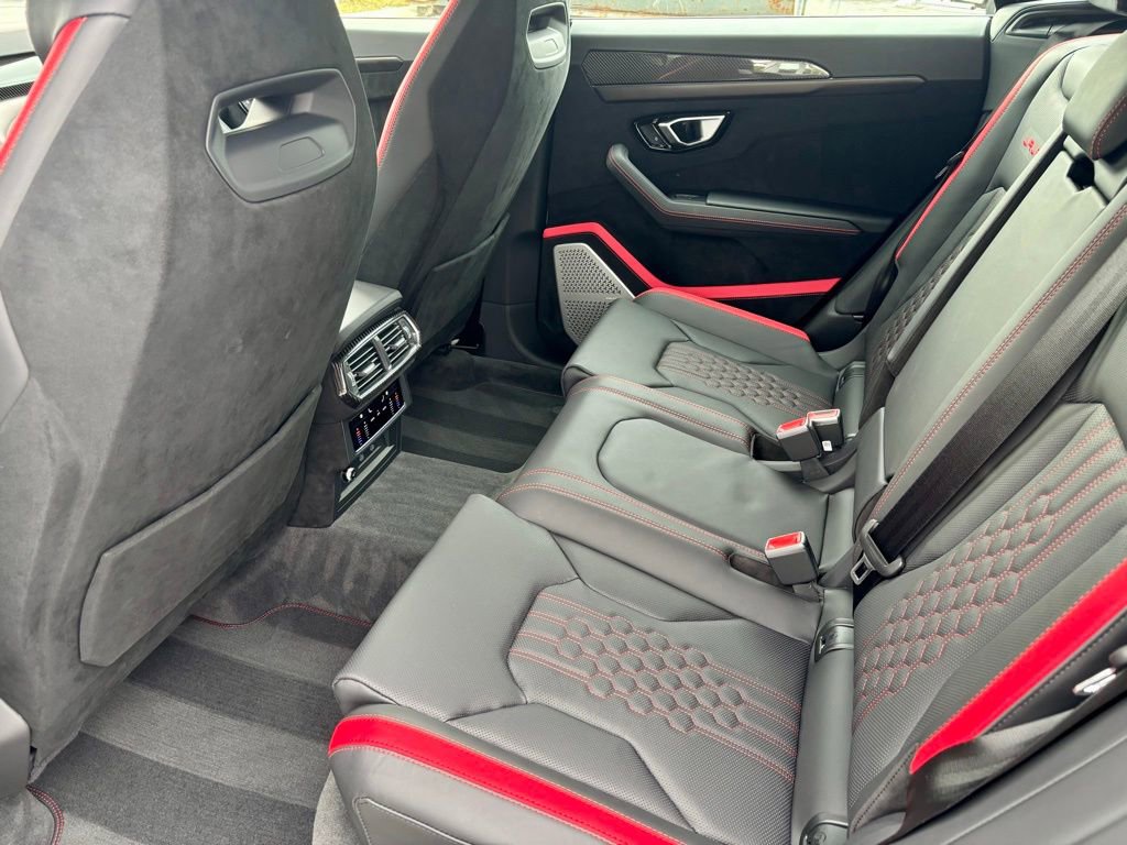 Used 2024 Lamborghini Urus S AWD/4WD image 21