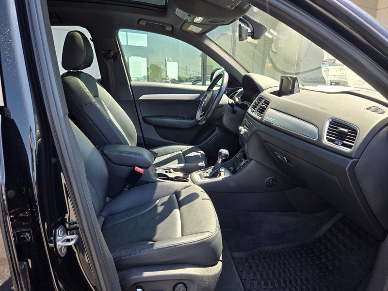 Used 2018 Audi Q3 2.0T Premium w/ Convenience Package image 12