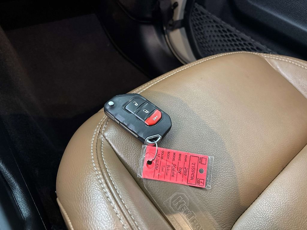 Used 2022 Jeep Gladiator Rubicon w/ LED Lighting Group image 25