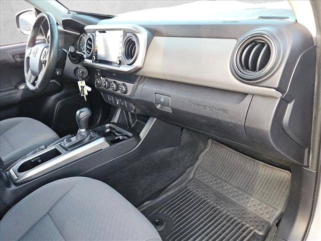 Certified 2020 Toyota Tacoma SR5 AWD/4WD image 19