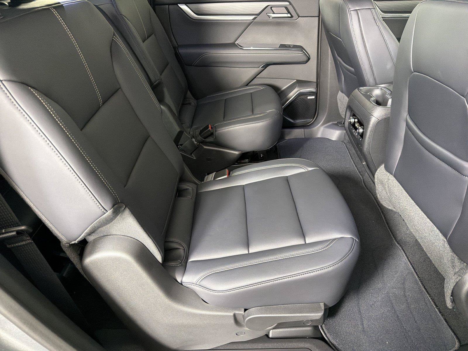 New 2027 GMC Acadia Elevation w/ Black Edition FWD image 14