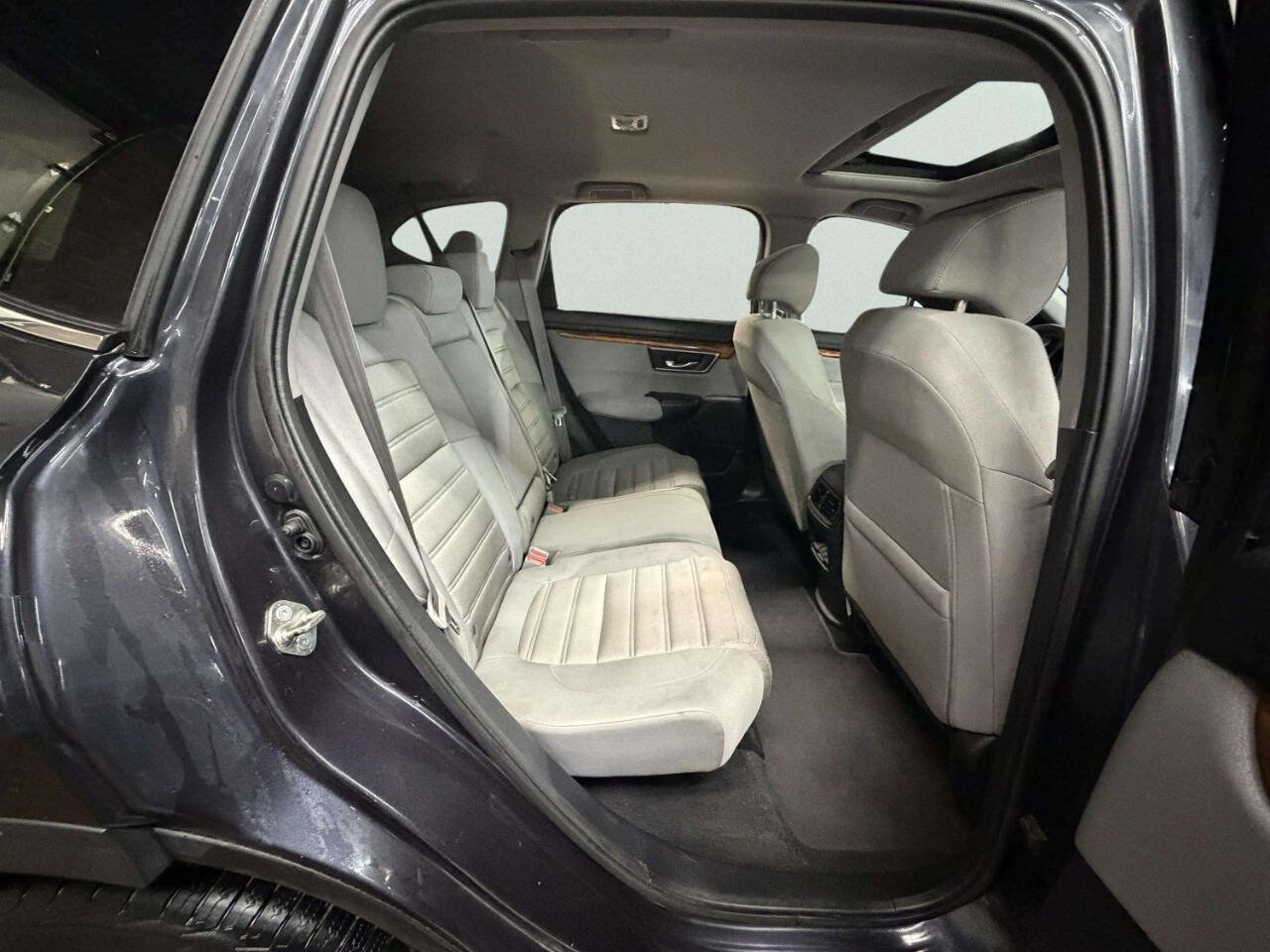 Used 2017 Honda CR-V EX image 24