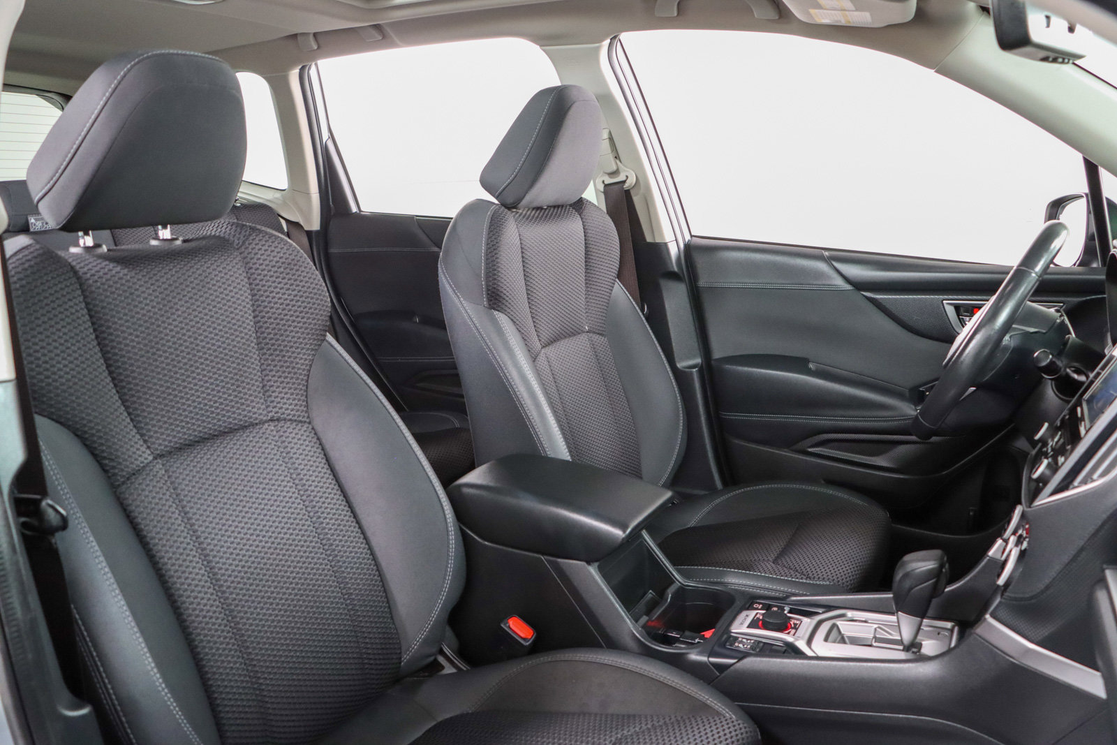 Used 2020 Subaru Forester Premium image 29