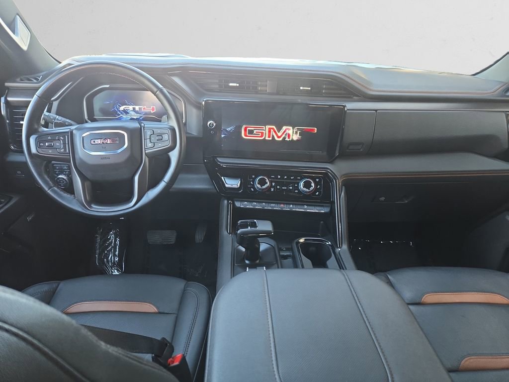 Used 2024 GMC Sierra 1500 AT4 w/ AT4 Preferred Package image 11