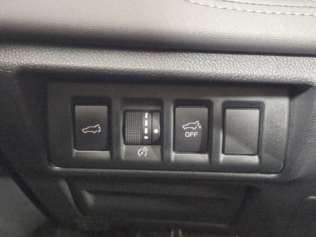 Used 2021 Subaru Outback Limited XT image 30