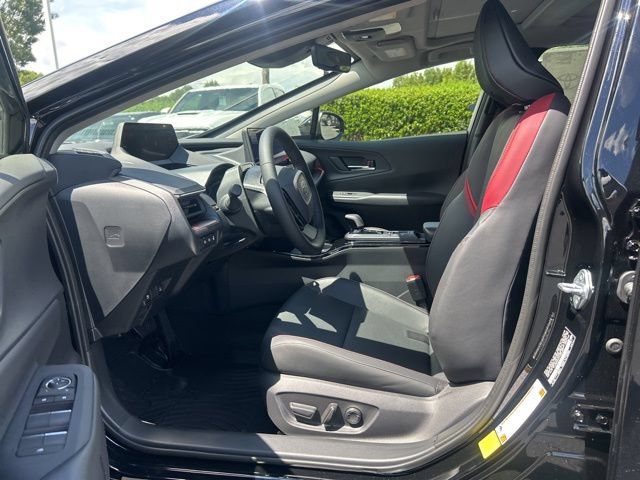 New 2026 Toyota Prius Plug-In Hybrid FWD image 12