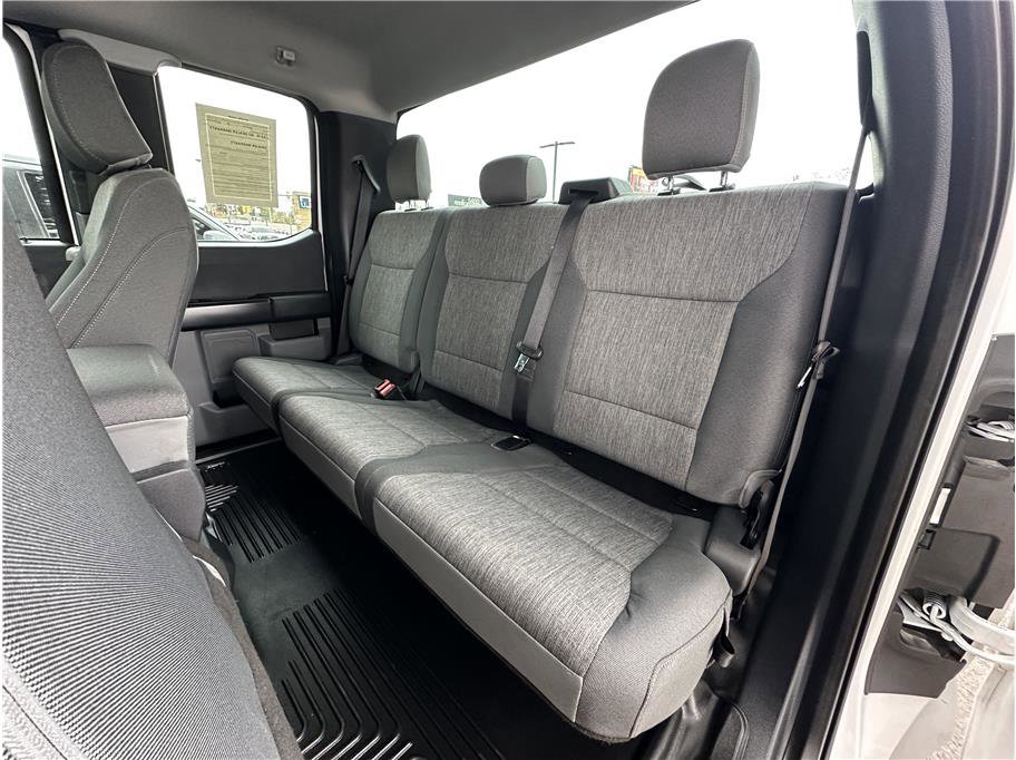 Used 2022 Ford F150 XL w/ Equipment Group 101A High AWD/4WD image 16