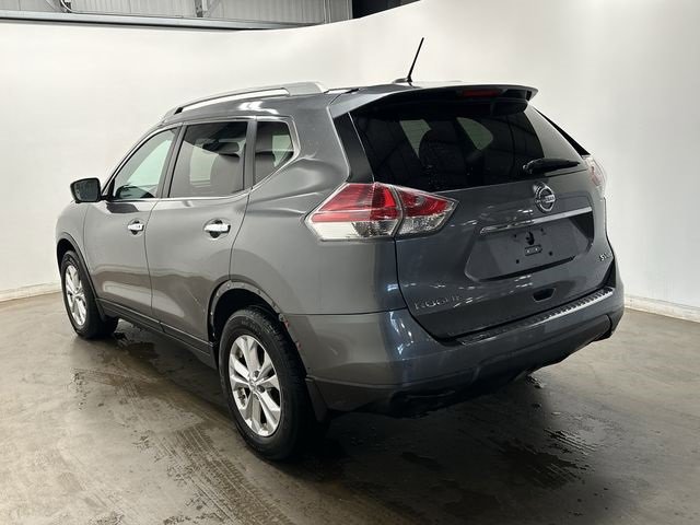 Used 2015 Nissan Rogue SV w/ SV Premium Package image 33