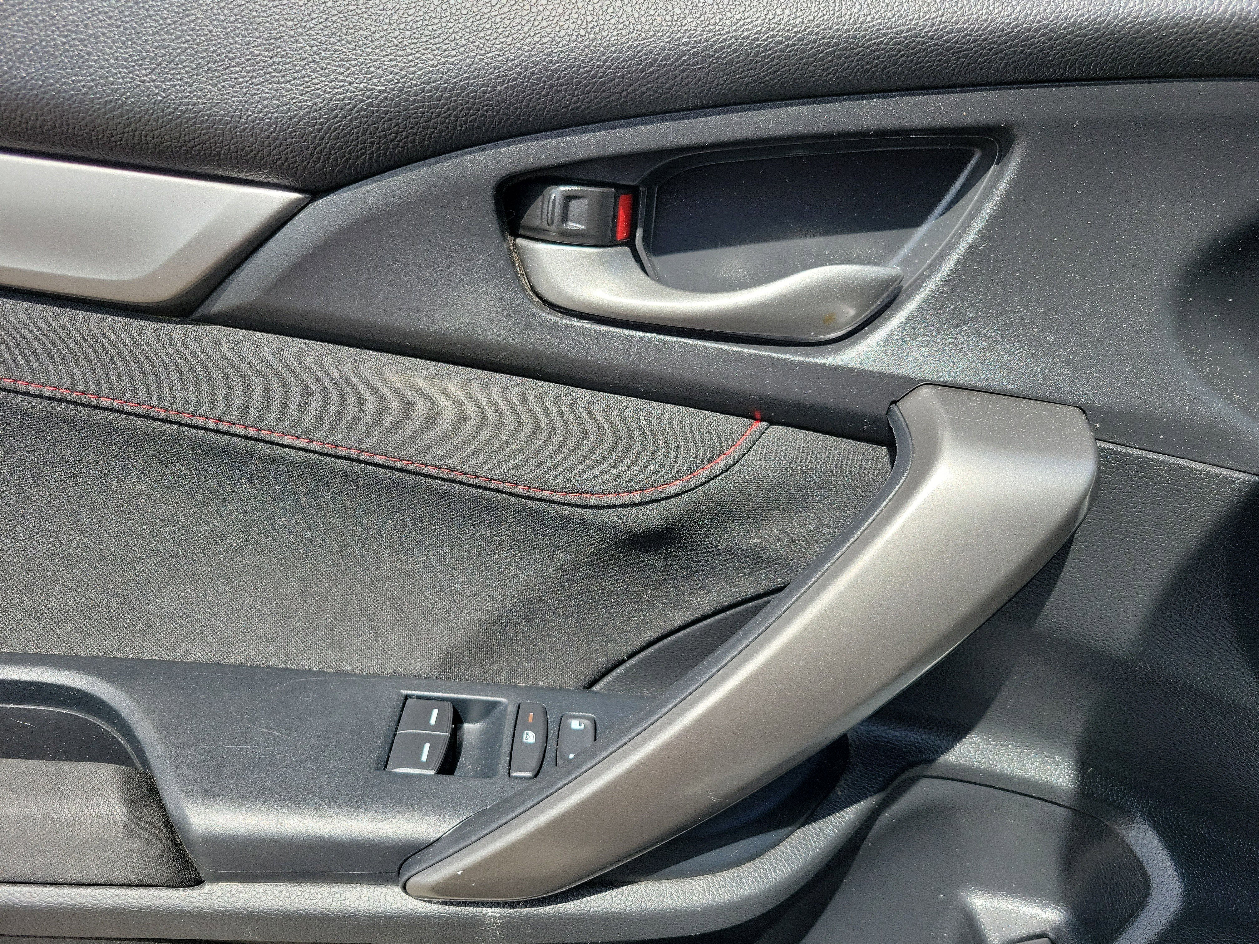 Used 2018 Honda Civic Si image 8