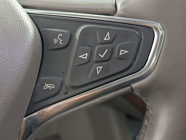 Used 2018 Chevrolet Malibu Premier w/ Premier Sun and Wheel Package FWD image 18