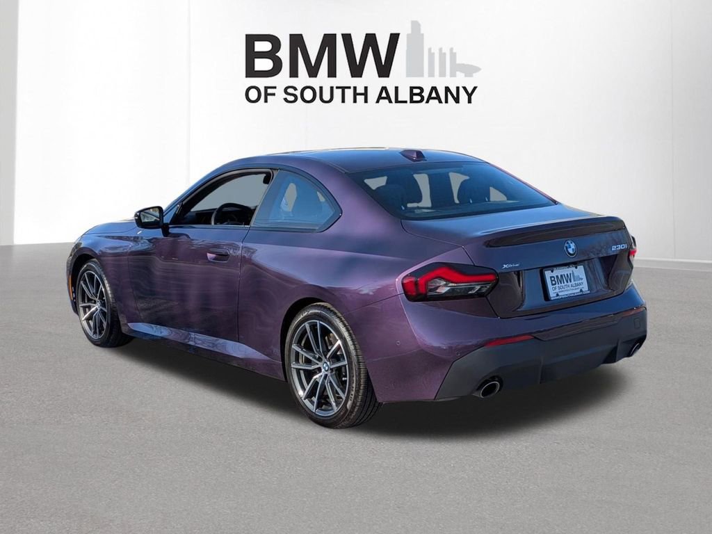 Used 2025 BMW 230i xDrive Coupe w/ Premium Package AWD/4WD image 4