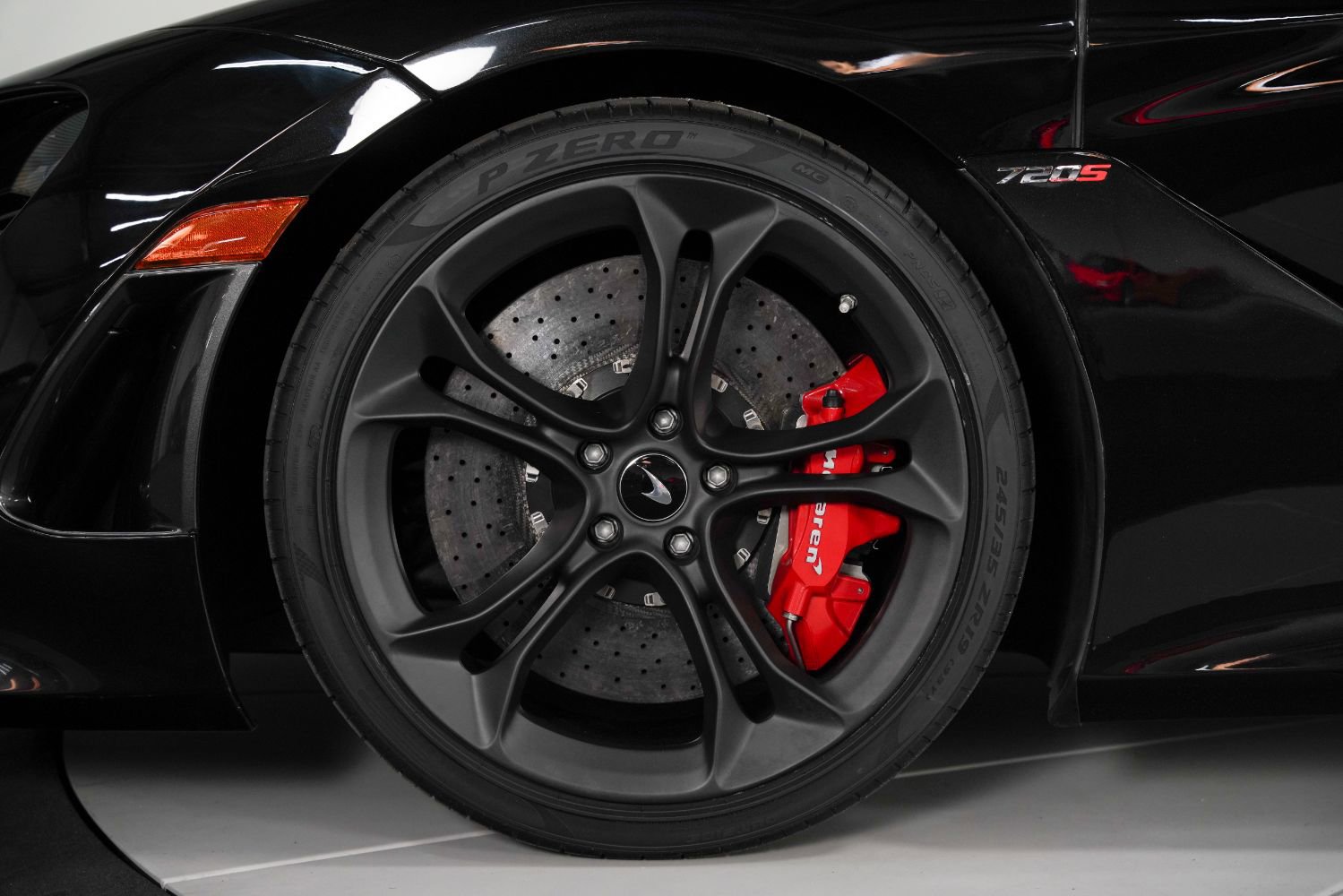Used 2020 McLaren 720S Luxury image 17