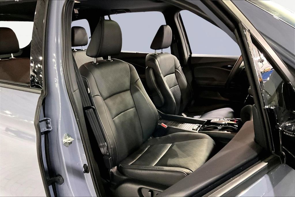 Used 2023 Honda Passport Elite image 22