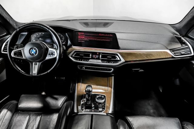 Used 2020 BMW X5 M50i AWD/4WD image 17