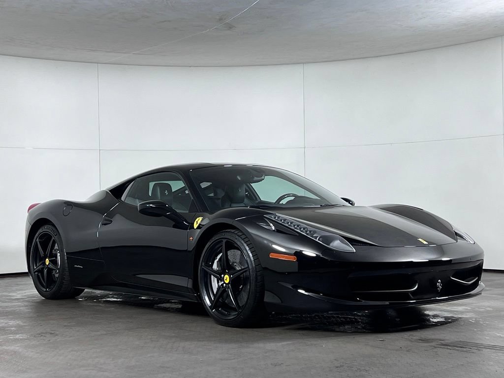 Used 2013 Ferrari 458 Italia Coupe RWD image 9
