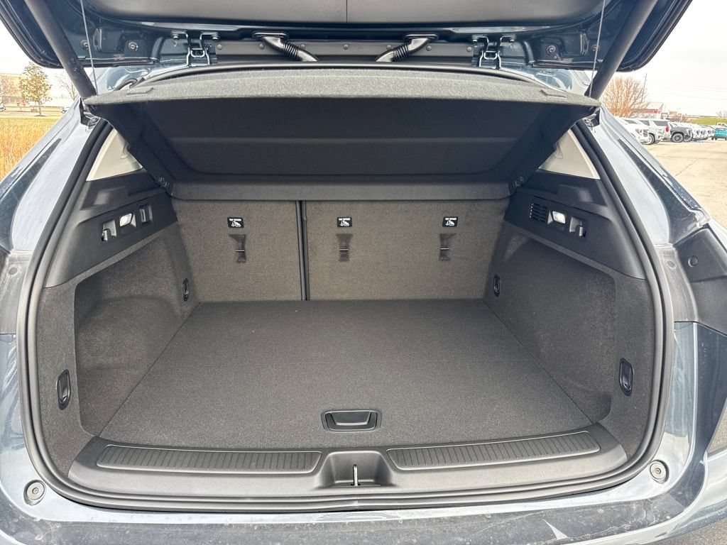 New 2026 Buick Envision Avenir AWD/4WD image 6