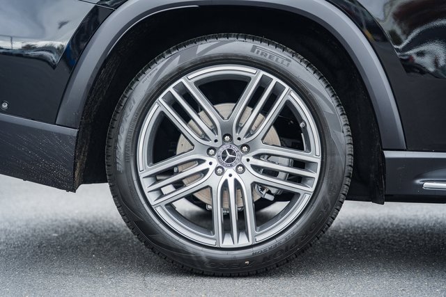 New 2026 Mercedes-Benz GLS 450 4MATIC image 19