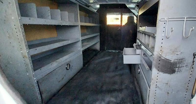 Used 2014 Ford E-250 and Econoline 250 w/ Power Group image 8