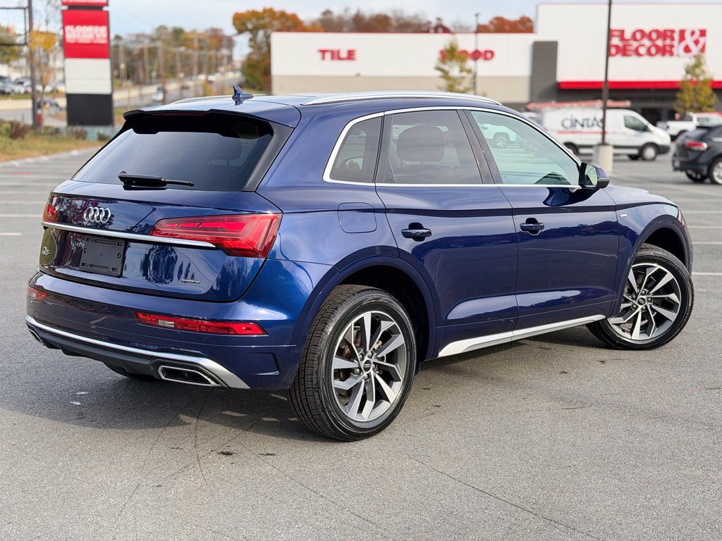 Used 2024 Audi Q5 2.0T Premium Plus w/ Premium Plus Package AWD/4WD image 7
