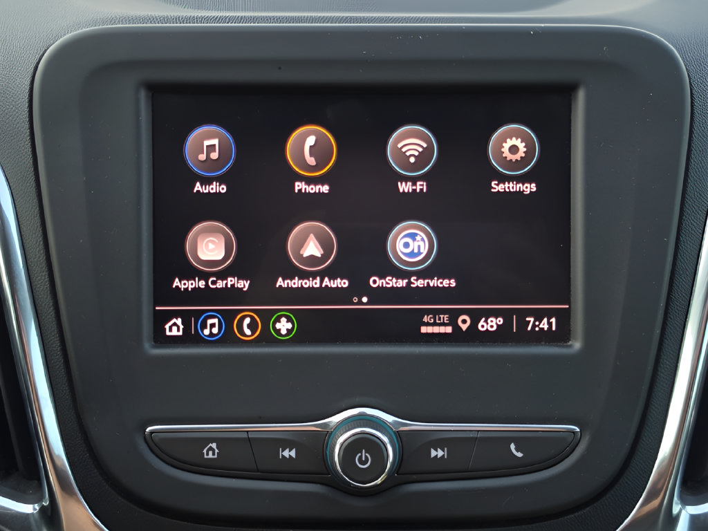 Used 2023 Chevrolet Equinox LT w/ LPO, Floor Liner Package AWD/4WD image 15