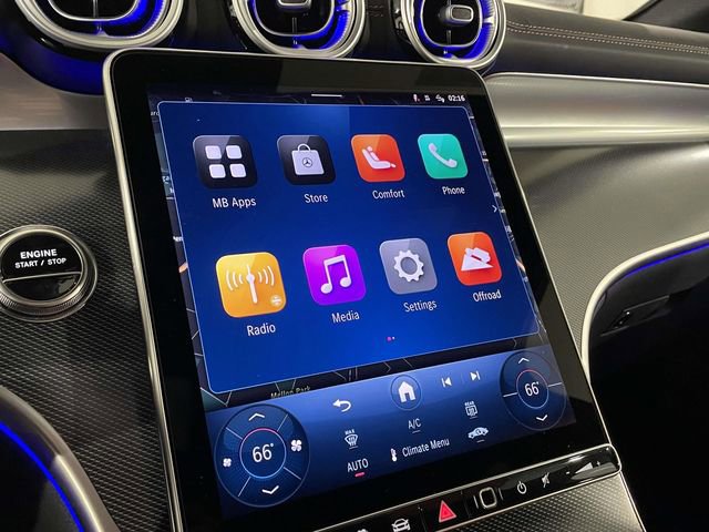 Used 2025 Mercedes-Benz GLC 350e 4MATIC image 26