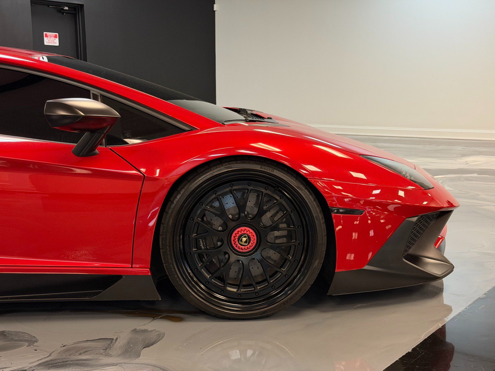 Used 2017 Lamborghini Aventador LP 750-4 Superveloce AWD/4WD image 13