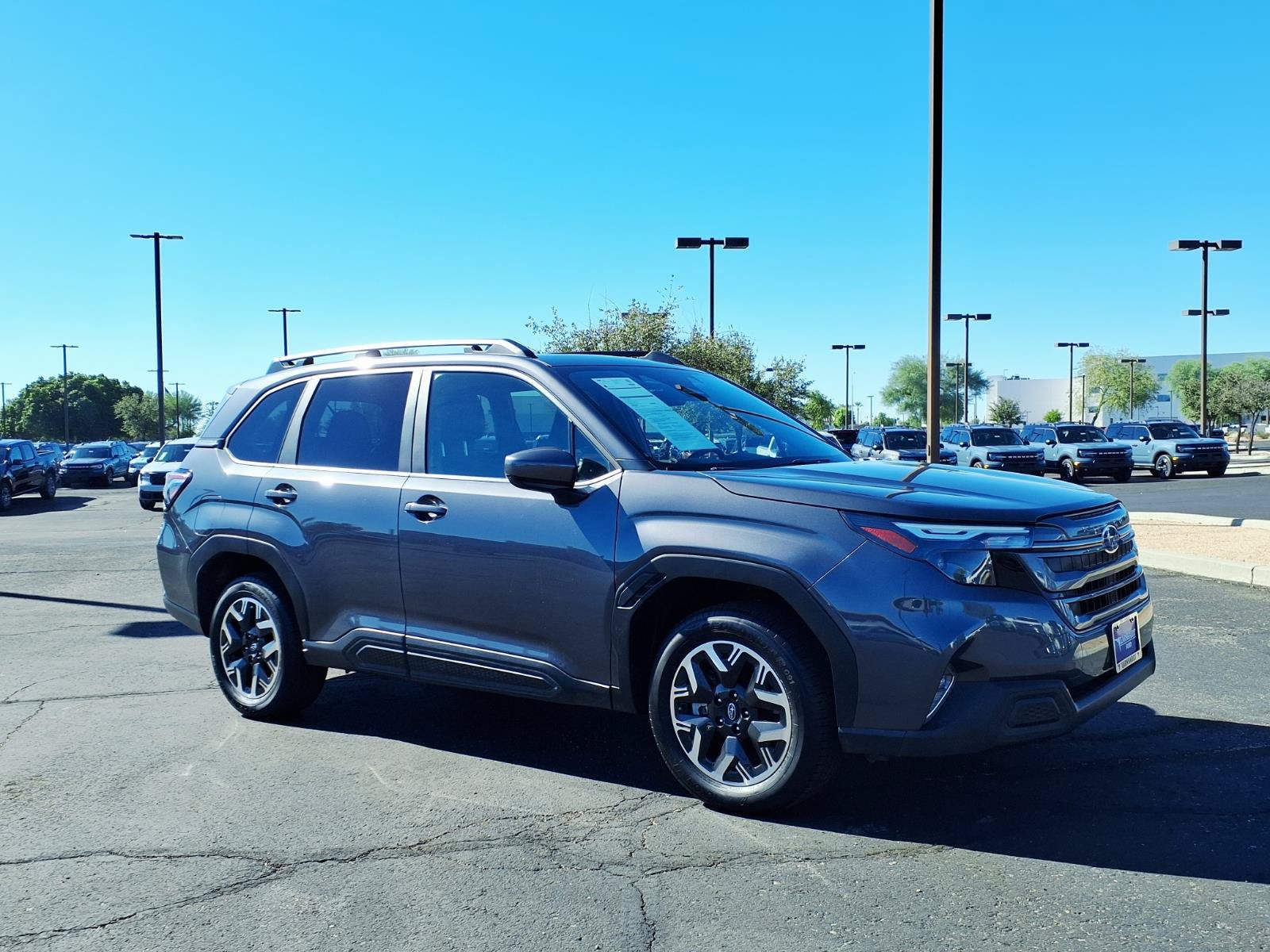 Used 2025 Subaru Forester Premium AWD/4WD image 7