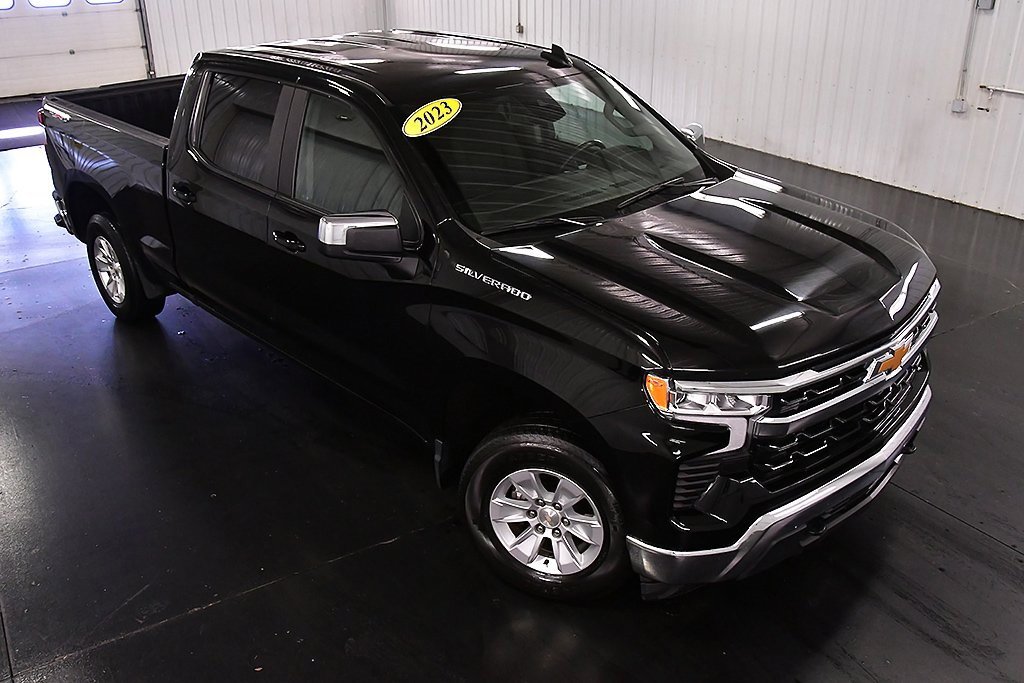 Used 2023 Chevrolet Silverado 1500 LT w/ Protection Package image 14