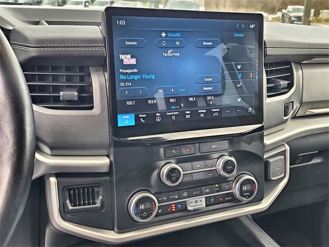 Used 2024 Ford Expedition XLT image 26
