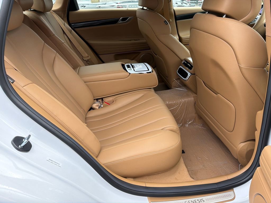 New 2026 Genesis G80 2.5T image 15
