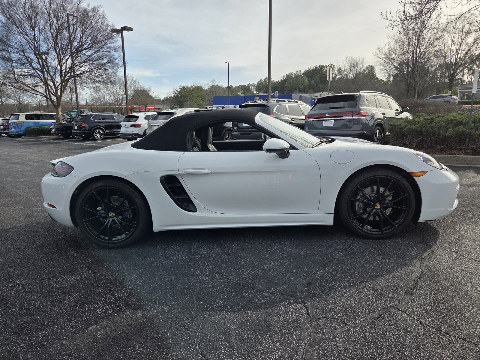 Used 2021 Porsche 718 Boxster image 4