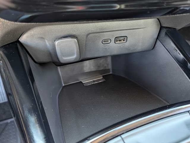 Used 2025 Chevrolet Trax ACTIV w/ Driver Confidence Package FWD image 25