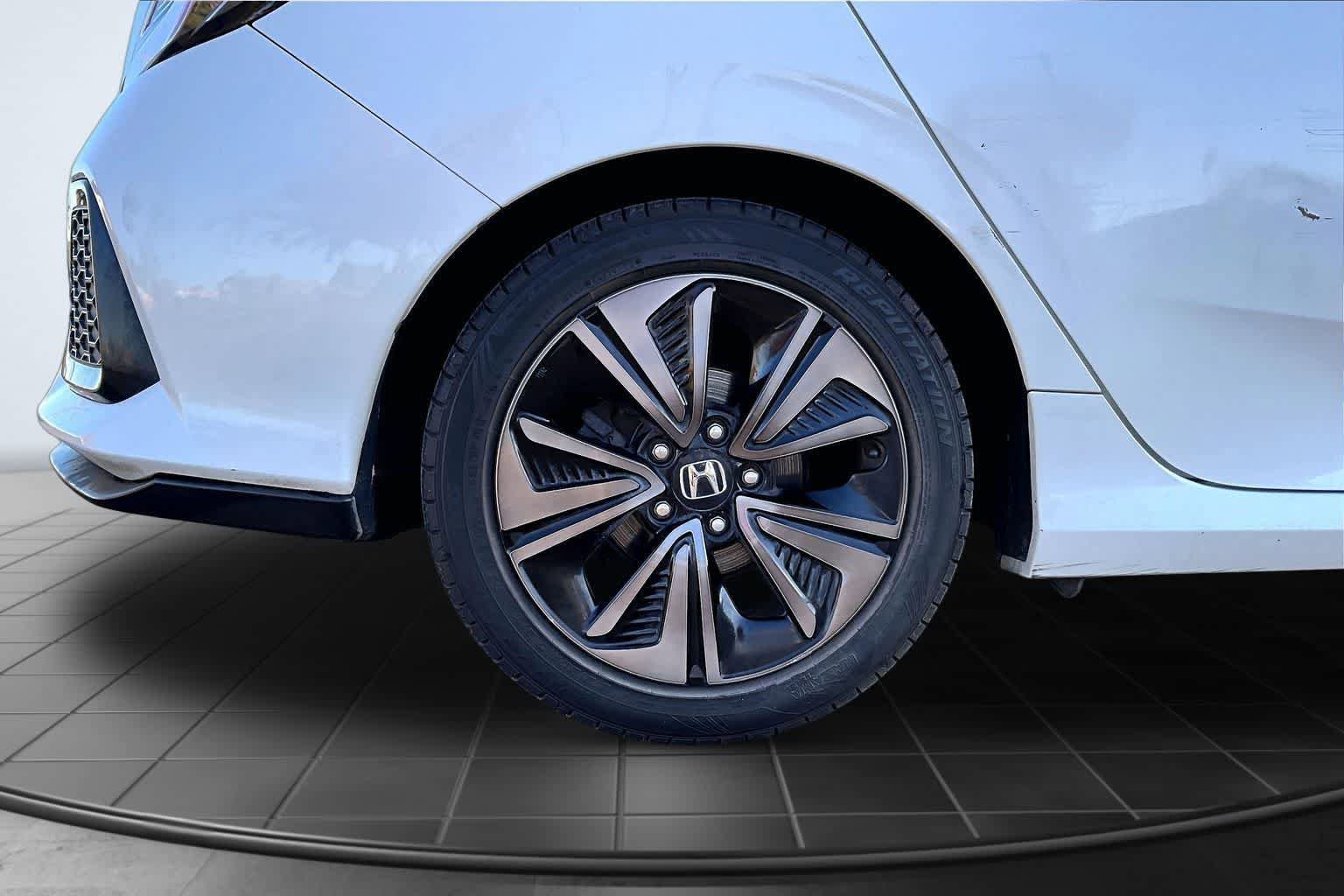 Used 2018 Honda Civic EX image 35