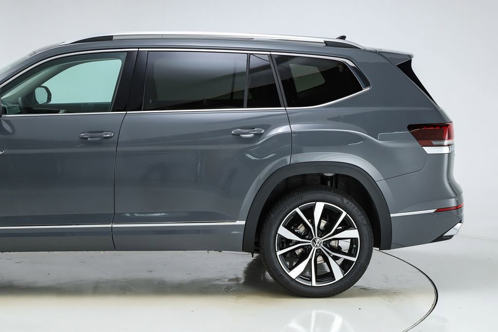 New 2026 Volkswagen Atlas SEL Premium R-Line image 4