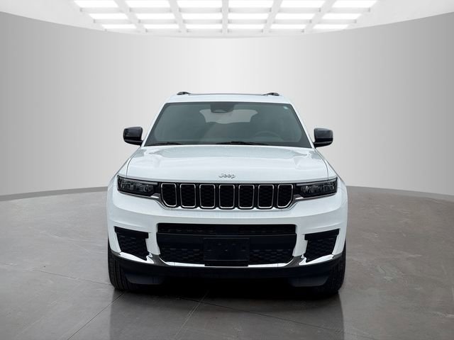 Certified 2025 Jeep Grand Cherokee L Laredo w/ Luxury Tech Group I image 2