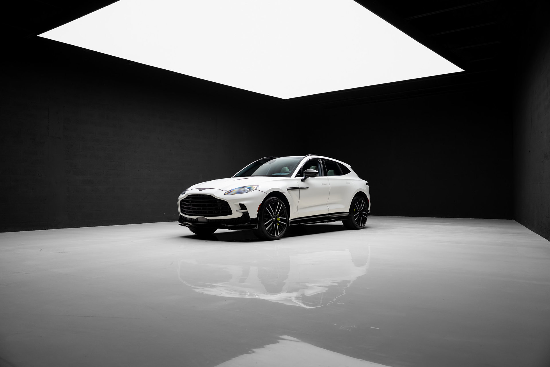 Used 2023 Aston Martin DBX 707 AWD/4WD image 87