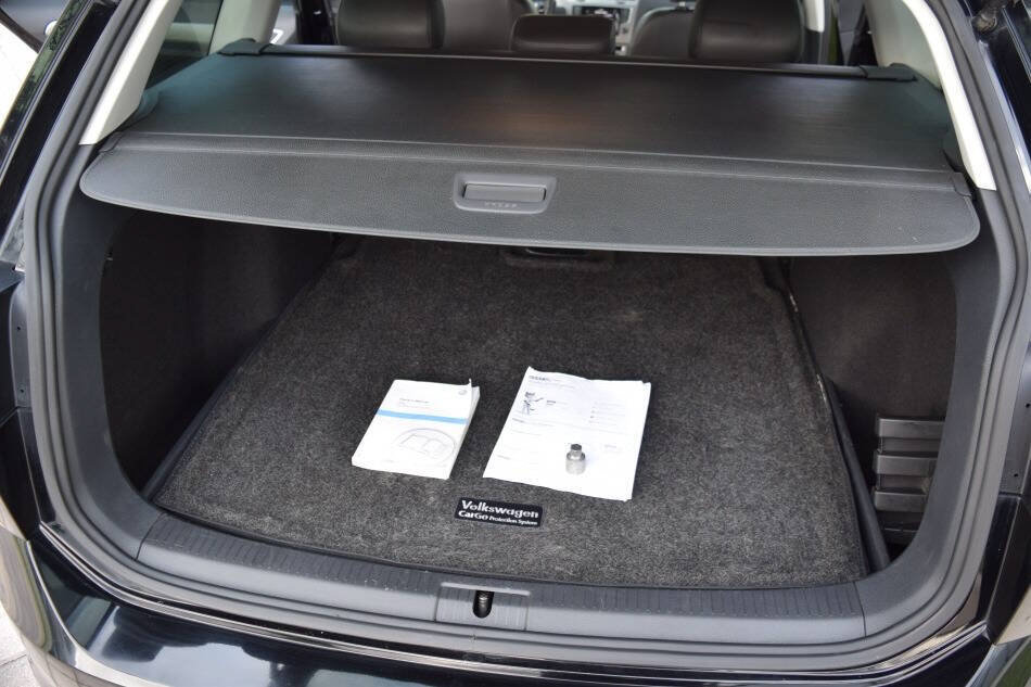 Used 2015 Volkswagen Golf TDI S FWD image 75