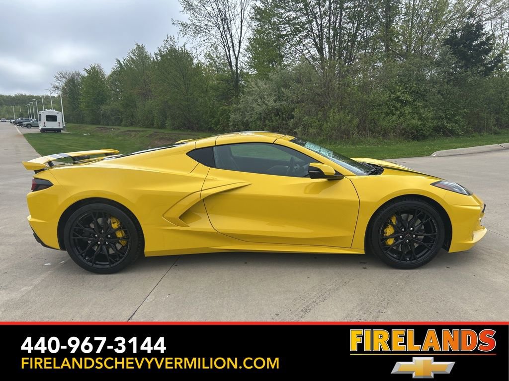 New 2025 Chevrolet Corvette Stingray Premium Cpe w/ Z51 Performance Package image 4