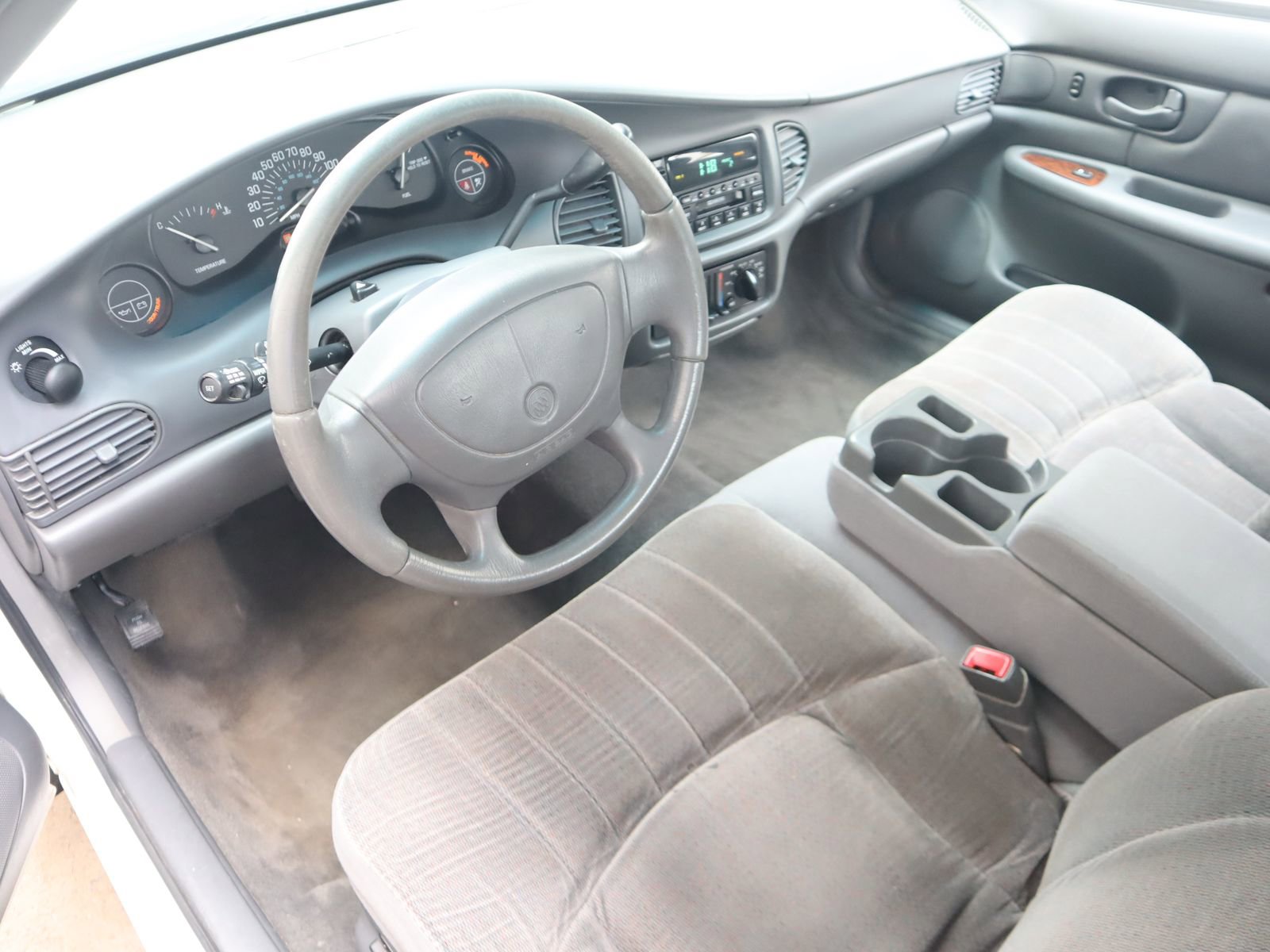 Used 2003 Buick Century Custom image 22