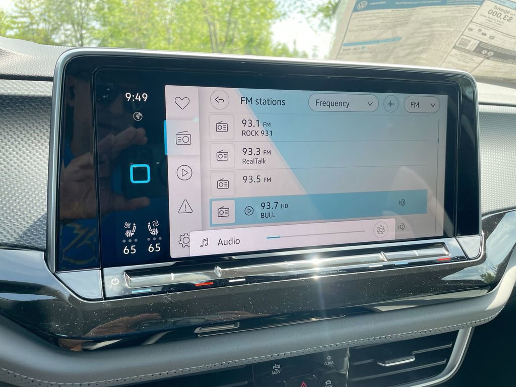 New 2025 Volkswagen Atlas Cross Sport SEL R-Line image 41