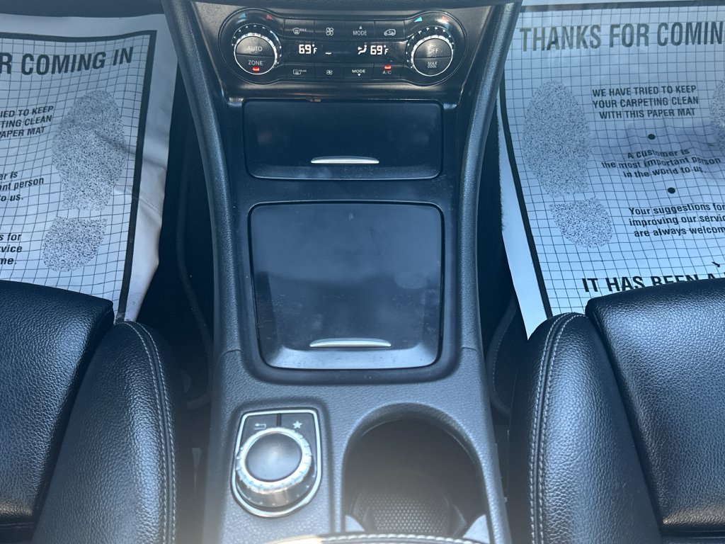Used 2016 Mercedes-Benz GLA 250 4MATIC image 30